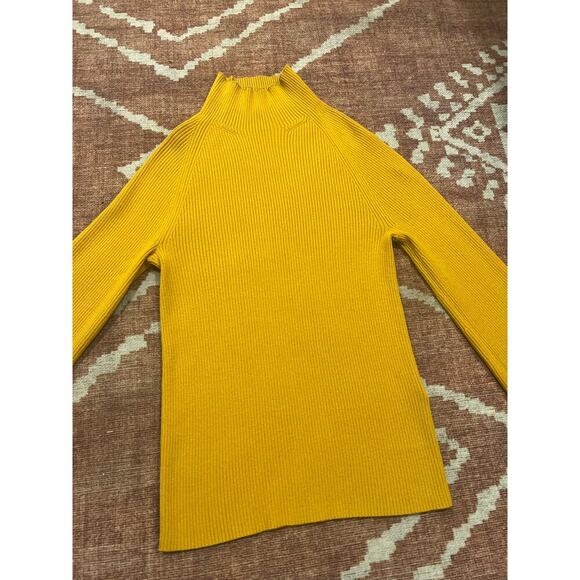 Banana Republic Women’s Flare Sleeve Sweater Mustard Viscose Rayon Small - Picture 7 of 11
